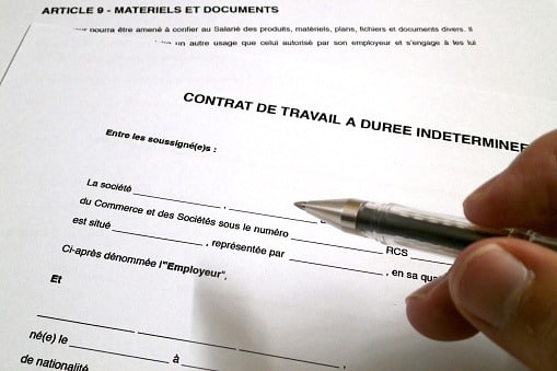 Contrat de travail et autorisation de travail